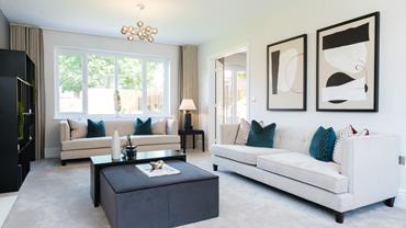 redrow-heritage-the-balmoral-lounge