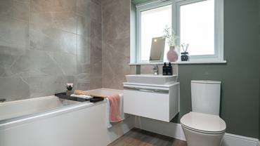 Redrow - Heritage - The Cambridge - Bathroom