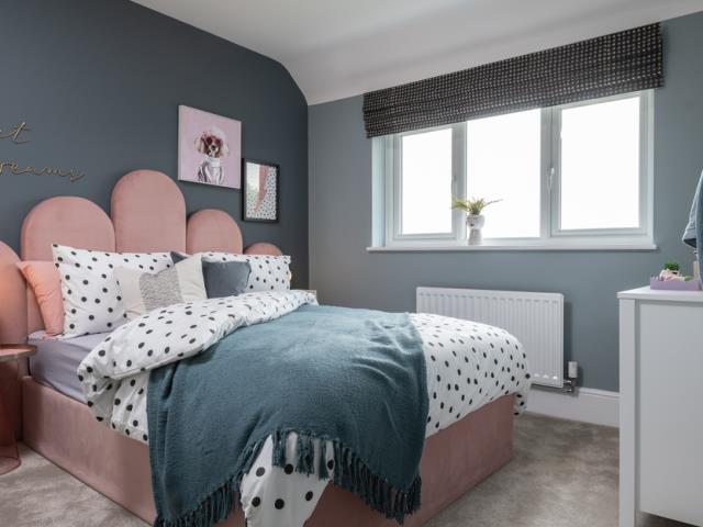 Redrow - Heritage - The Hampstead - Bedroom 3