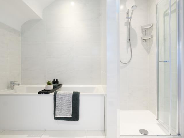 Rredrow - Heritage - The Hampstead - Bathroom