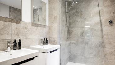 Redrow - Heritage - The Sandringham - En-suite