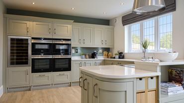 Redrow - Heritage - The Sandringham - Kitchen