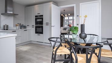 redrow-heritage-the-shrewsbury-3-kitchen-dining-area