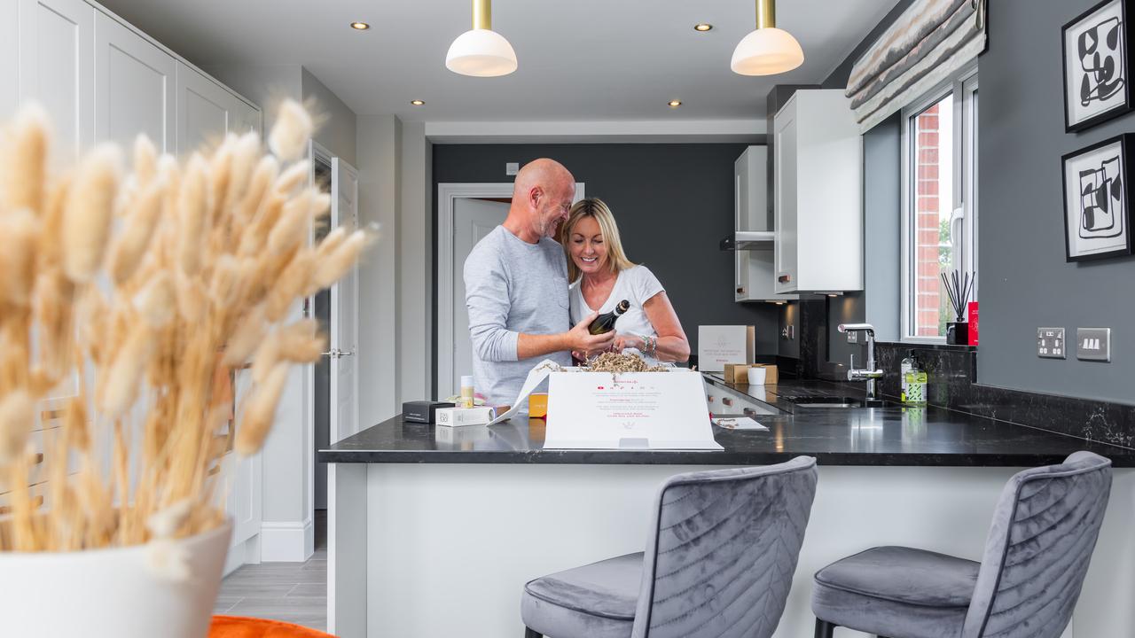 Redrow - Guides - Guide to settling into a new home