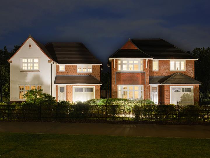 Redrow - Energy Efficiency - Redrow homes taken at dusk