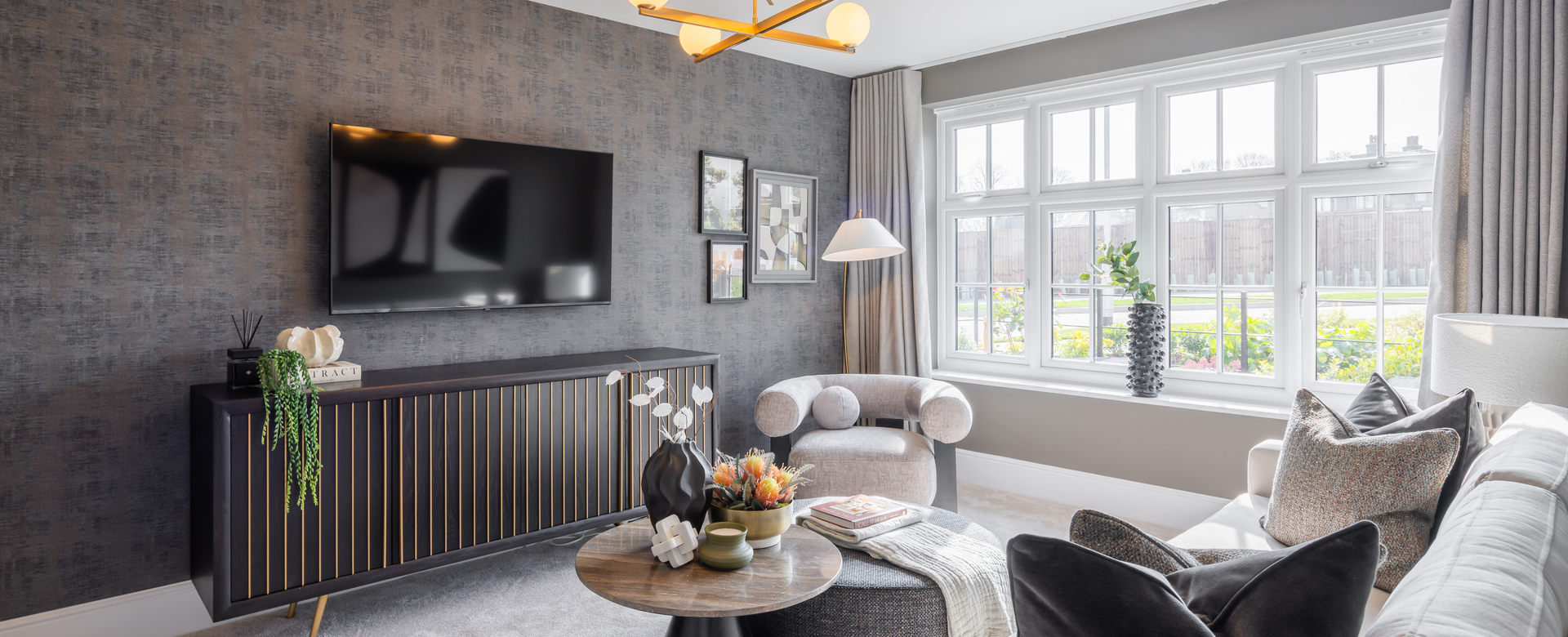 2 - Redrow - The Marlow Lounge at Meadow Vale
