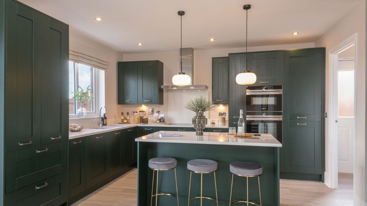 Redrow - Inspiration - Kitchen breakfast area with pendent lighting