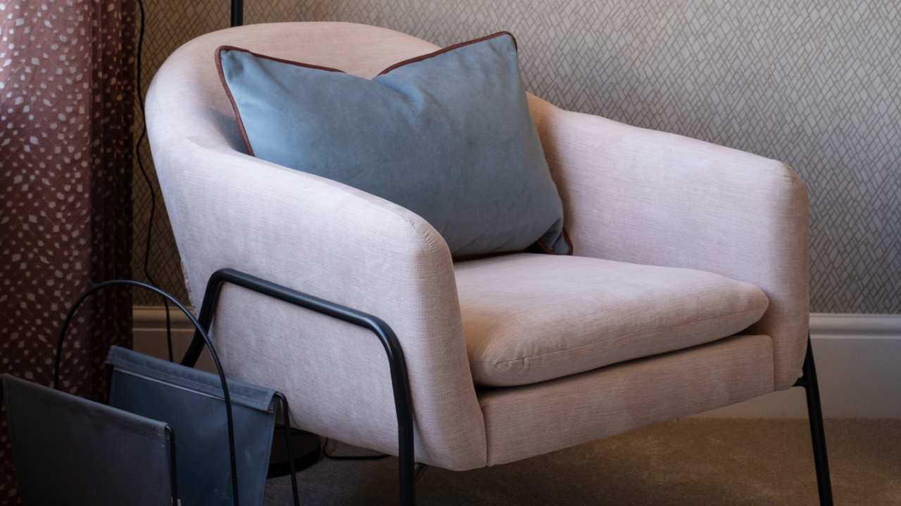 Redrow - Inspiration - easy chair