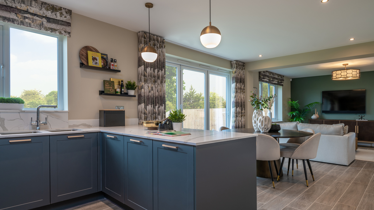 Redrow - Inspiration - kitchen diner