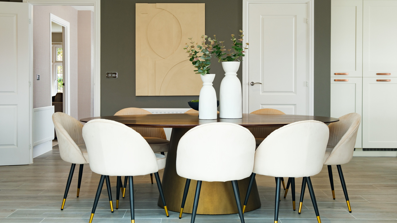 Redrow - Inspiration - Spring and summer interior and exterior trends 2024 - Expressive Retro