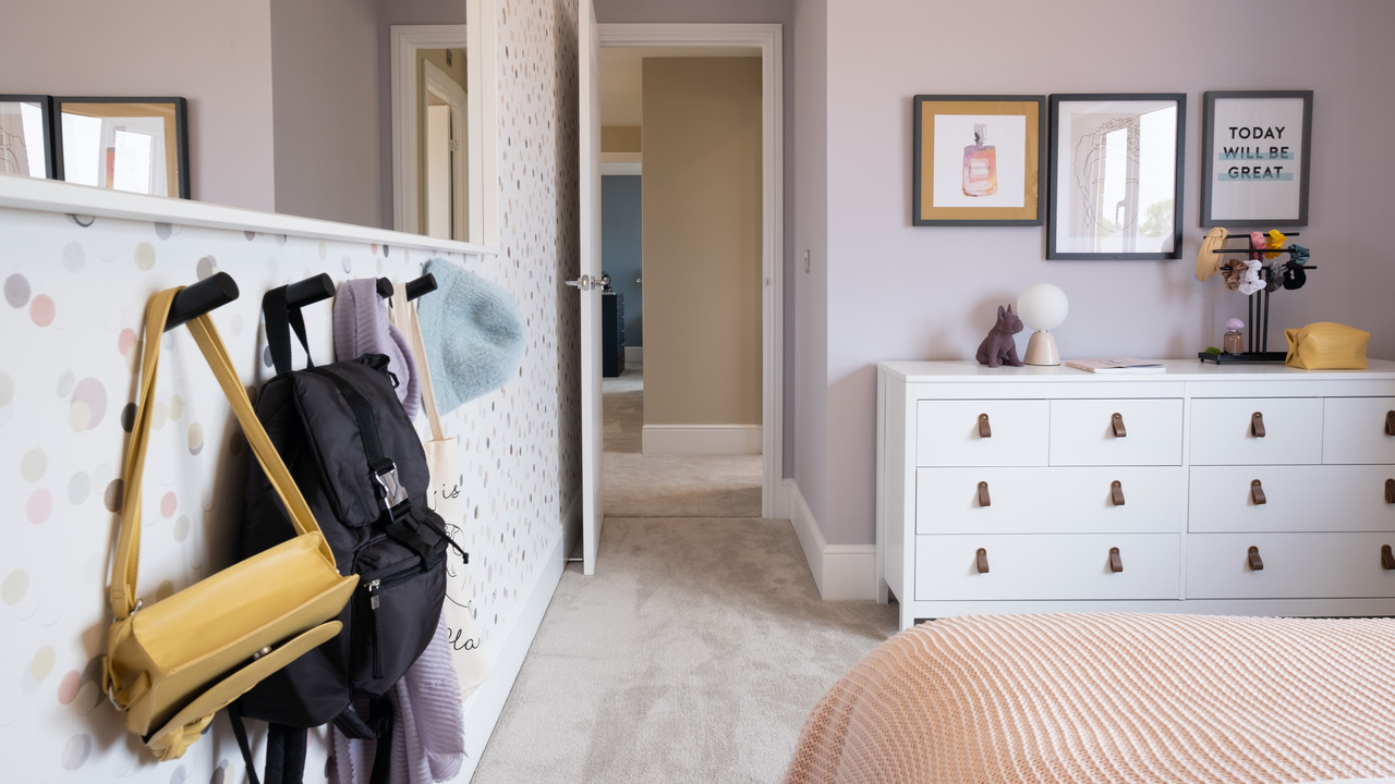 Redrow - Inspiration - kids bedroom storage