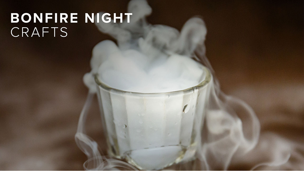 Redrow | Inspiration | 5 firework free bonfire night ideas | crafts