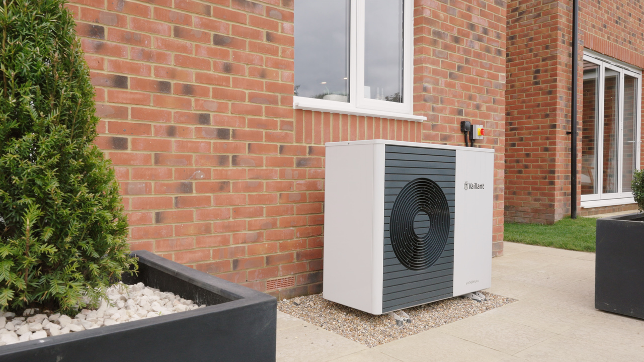 Redrow - Inspiration - The Leamington Heat Pump