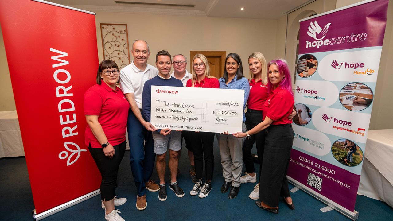 Header - South Midlands - Kingsland Park - Redrow supports charity with golf tournament