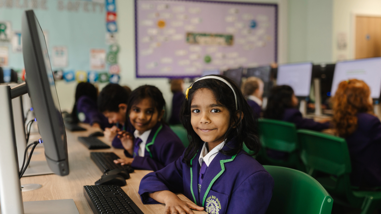 Redrow - News - Students using computers
