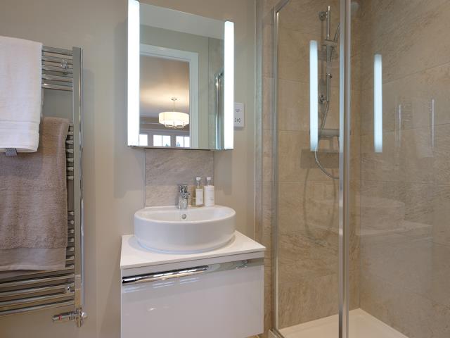 Cambridge-en-suite-41575