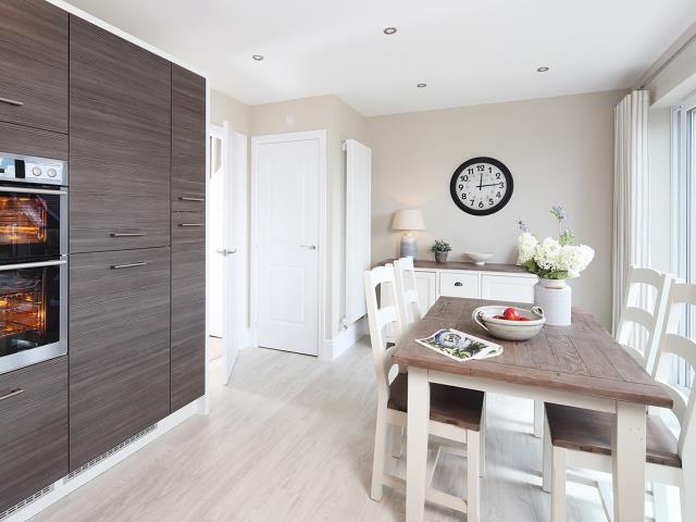 Ludlow-dining-kitchen-38495