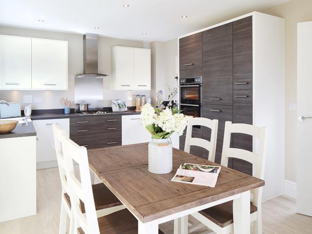 Ludlow-kitchen-38487