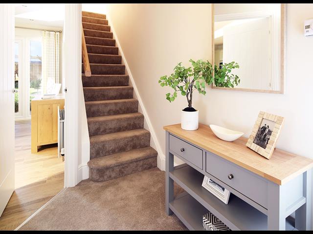 RegentsGrange-Marlow-Hallway-46384