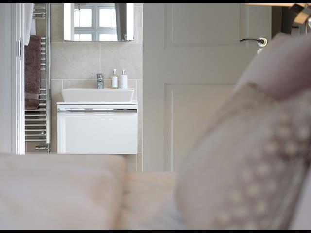 Template-Warwick-Welwyn-Bathroom-40115