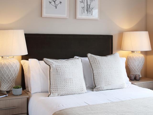 Oxford-Lifestyle-Bedroom-45995