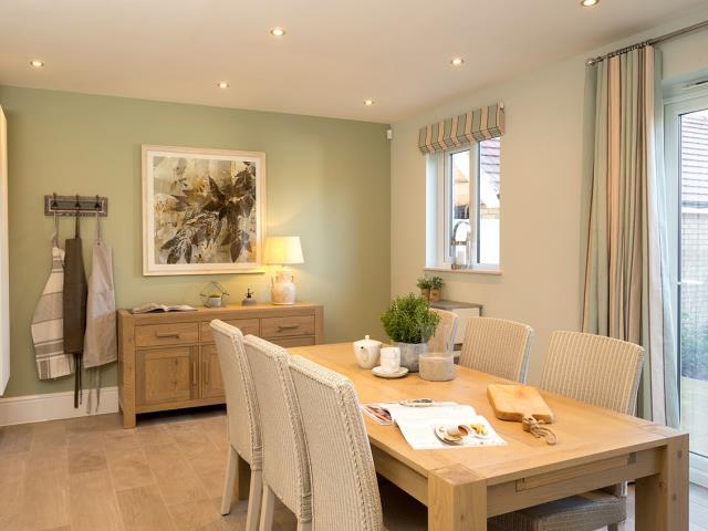 Stratford-dining-41500