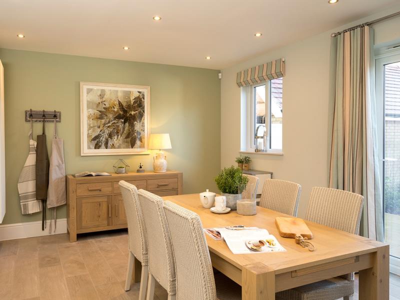 Stratford-dining-41500