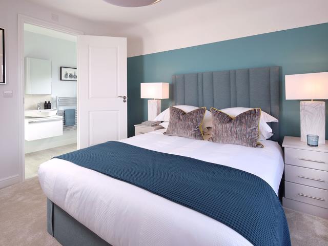 Warwick-Bedroom-46893