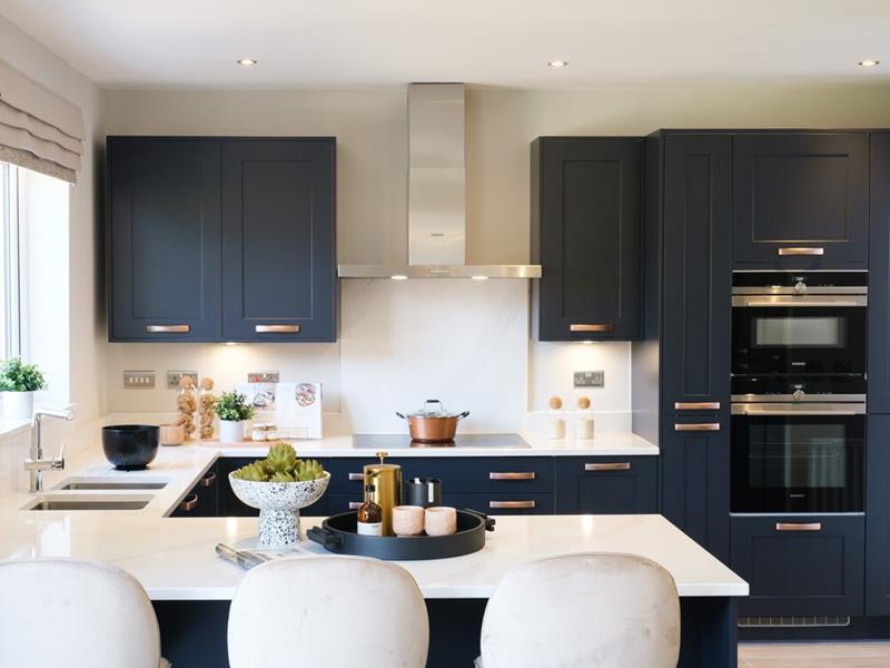 redrow-the-balmoral-kitchen-60298