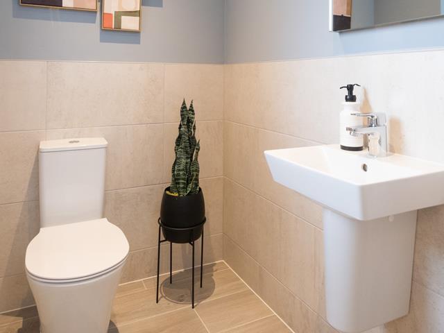 redrow-the-buxton-end-cloaks-63483