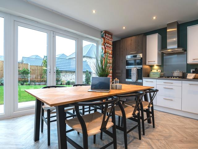 redrow-the-letchworth-semi-dining-58040