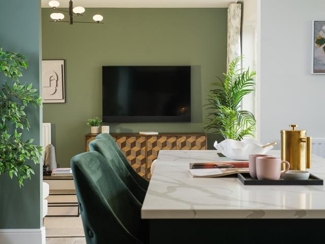 redrow-the-richmond-kitchen-family-65274