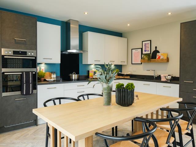 Redrow - The Stratford - Kitchen - 66186
