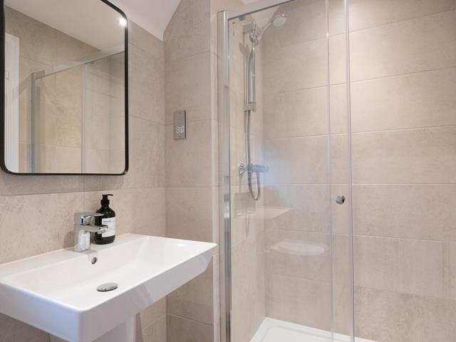 redrow-the-marlow-bathroom-63443