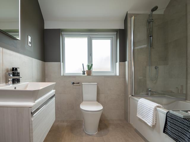 redrow-the-shrewsbury-3-bathroom-64937