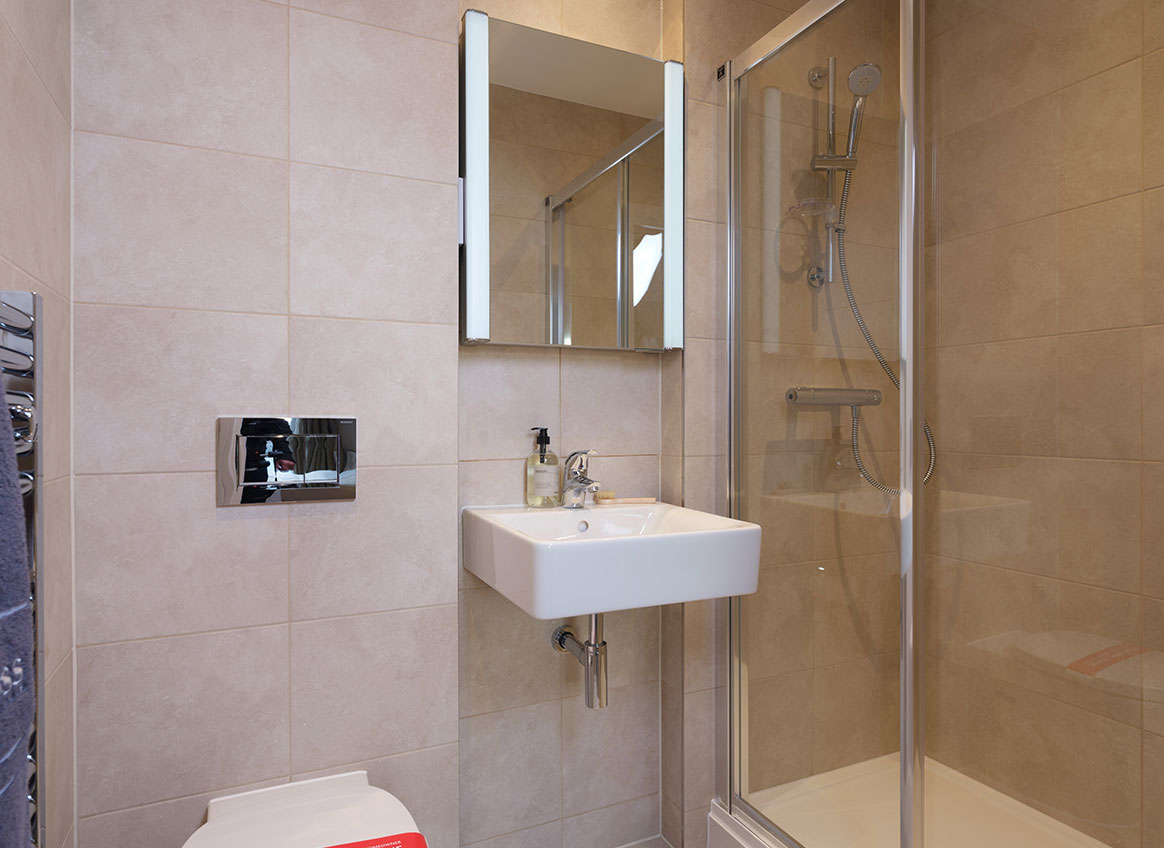 BleriotGate-Apartment-Bathroom-40961